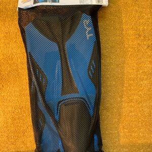 TYR Snorkeling Fins with Adjustable Straps